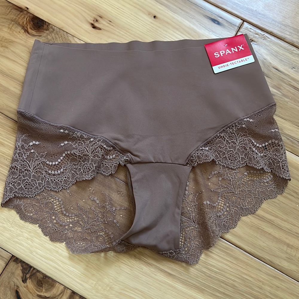 Spanx undie-tectable lace underwear NWT